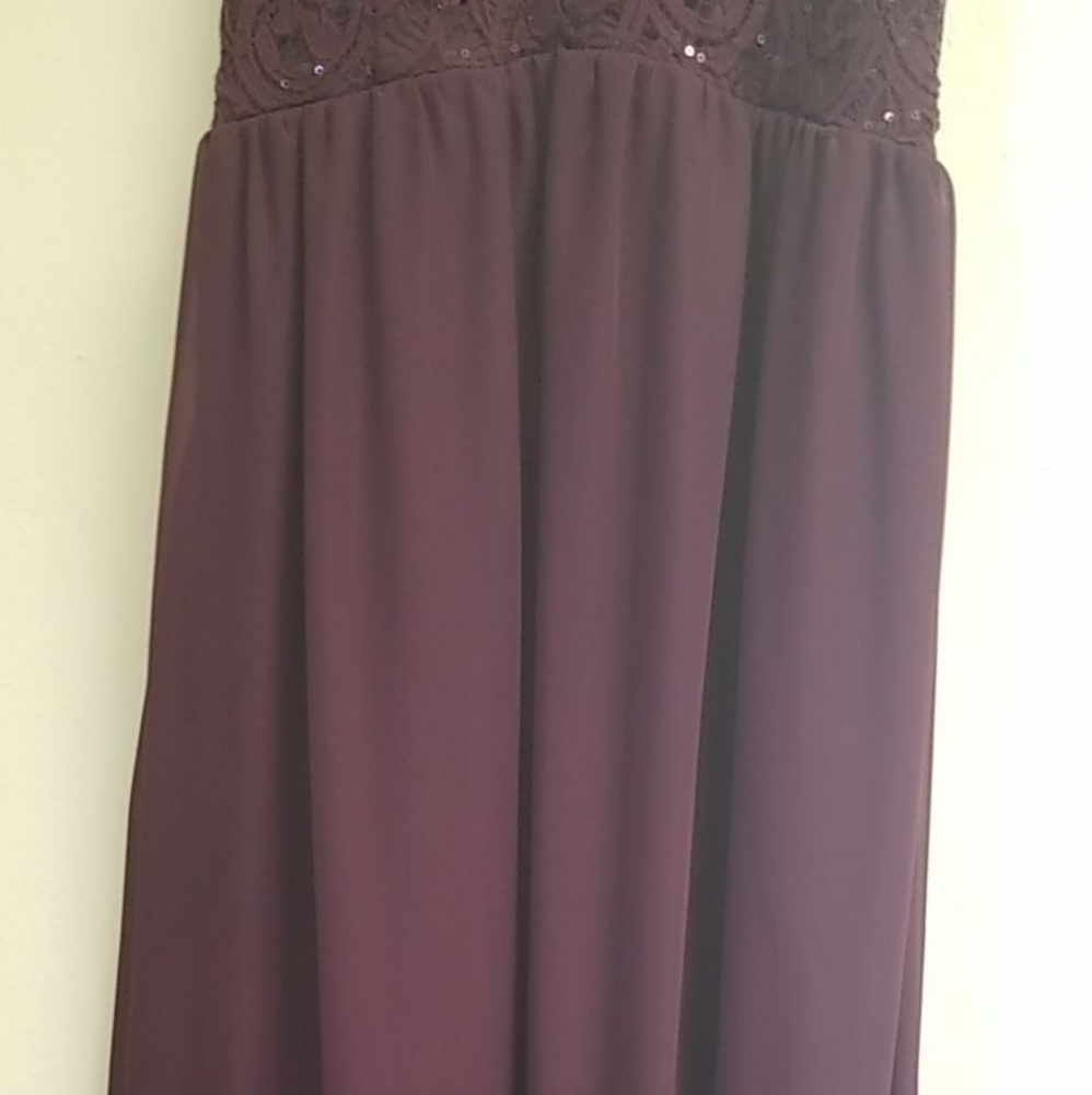 Prom Dress - Picture 2 of 6